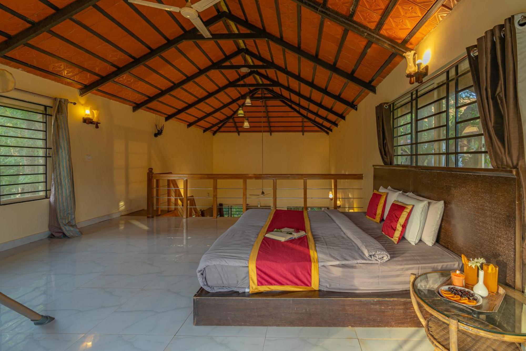 Hotel Q Swarga Retreat Attigundi Esterno foto