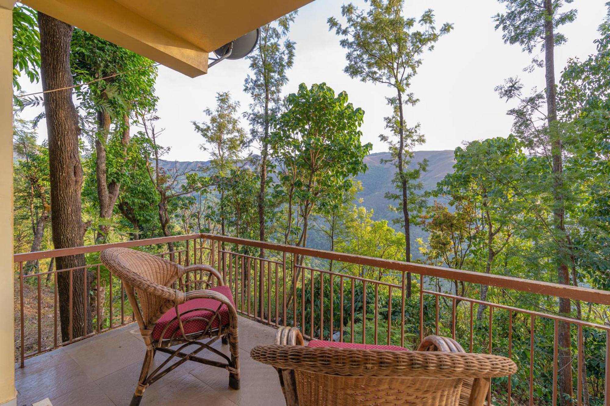 Hotel Q Swarga Retreat Attigundi Esterno foto