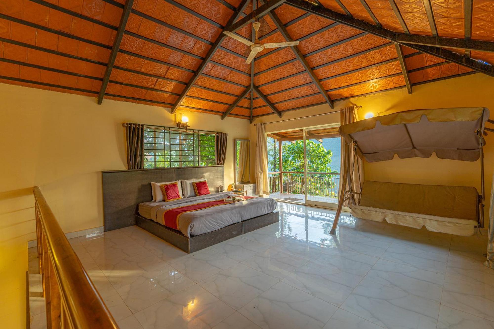 Hotel Q Swarga Retreat Attigundi Esterno foto