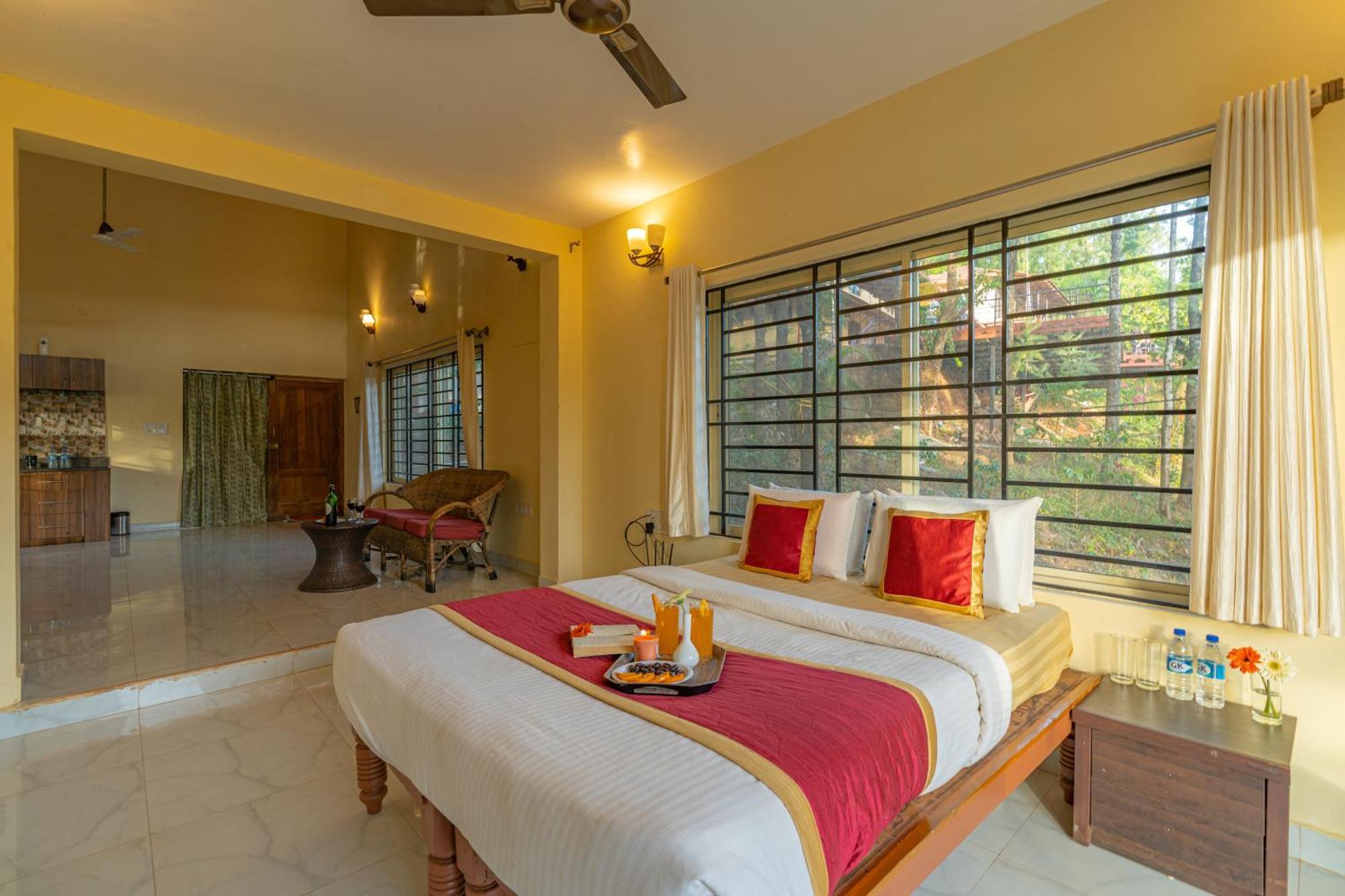 Hotel Q Swarga Retreat Attigundi Esterno foto