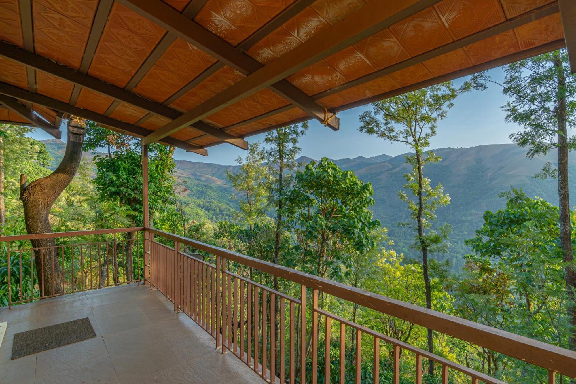 Hotel Q Swarga Retreat Attigundi Esterno foto
